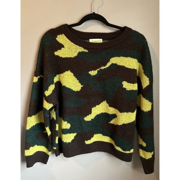 Oversized Camo Easy Crewneck Sweater, Yummy Sweater Co. Medium - Picture 2 of 5
